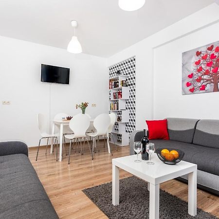 Apartamenty Niko Zator Dış mekan fotoğraf